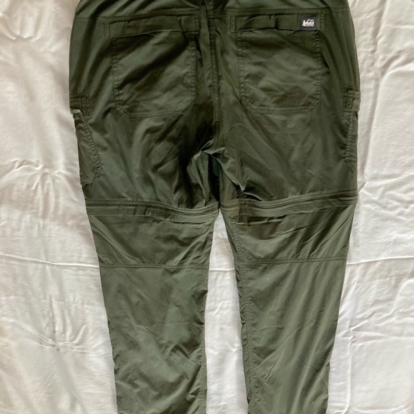 REI Sahara Convertible Hiking Pants 12P Olive green - Picture 2 of 8